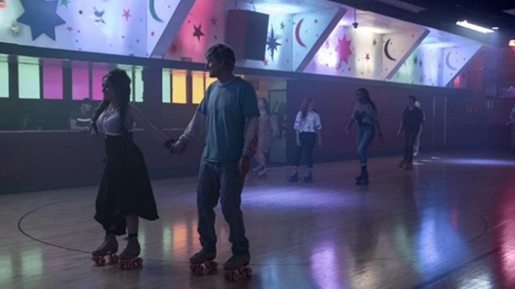 Salma Hayek diz que ficou 'fascinada' com roteiro à la Matrix 2 3 Salma Hayek e Owen Wilson em Bliss - Divulgação/Amazon Prime Video - Divulgação/Amazon Prime Video