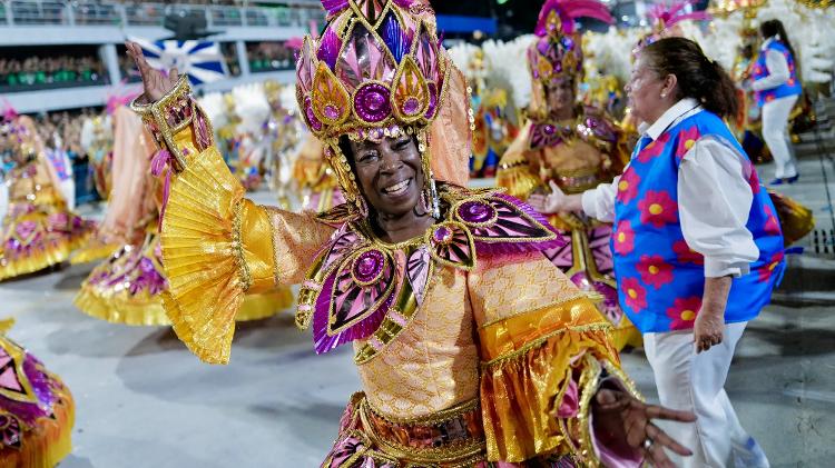 Com o enredo "Um delírio de Carnaval na Maceió de Rás Gonguila", a Beija-Flor de Nilópolis foi a segunda escola a desfilar na Marquês de Sapucaí hoje