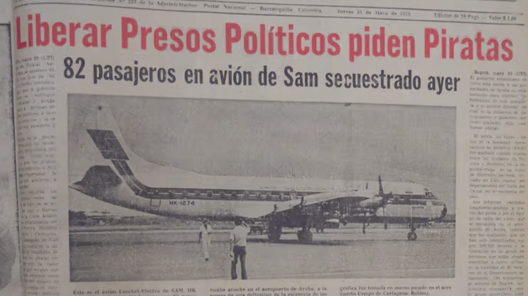 Jornal relatando o sequestro do voo