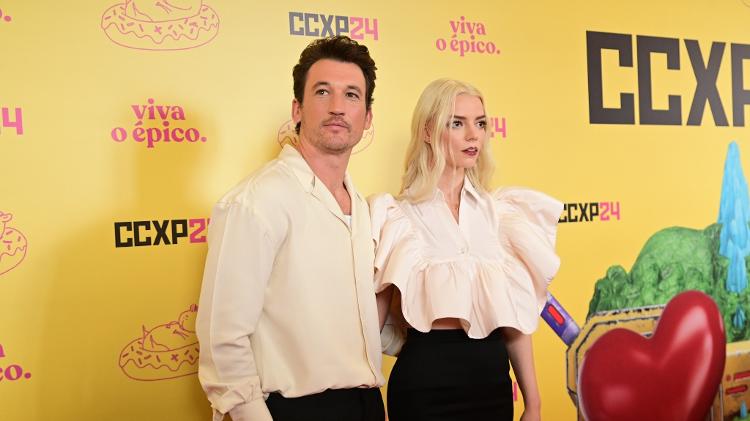 Miles Teller e Anya Taylor-Joy na CCXP 2024