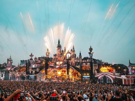 imagem-de-um-dos-cinco-palco-