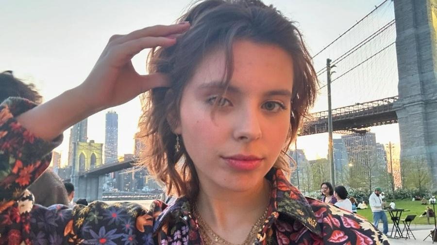 Flor Gil assumiu romance com Nikita Chikita há um ano Flor Gil assumiu romance com Nikita Chikita há um ano