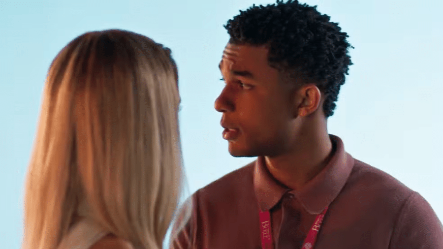 Mirna (Mariana Ximenes) e Samuel (Juan Paiva) em 'Dona de Mim' Mirna (Mariana Ximenes) e Samuel (Juan Paiva) em 'Dona de Mim'