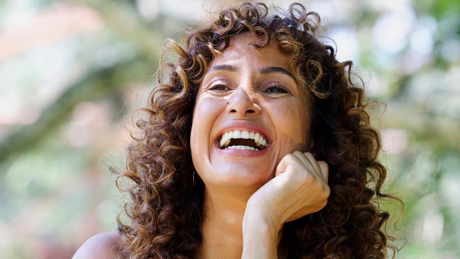 Ellen (Camila Pitanga) em 'Dona de Mim' Ellen (Camila Pitanga) em 'Dona de Mim'