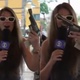 Rep&oacute;rter da Globo assusta colegas ao pegar arma ao vivo no M&eacute;xico