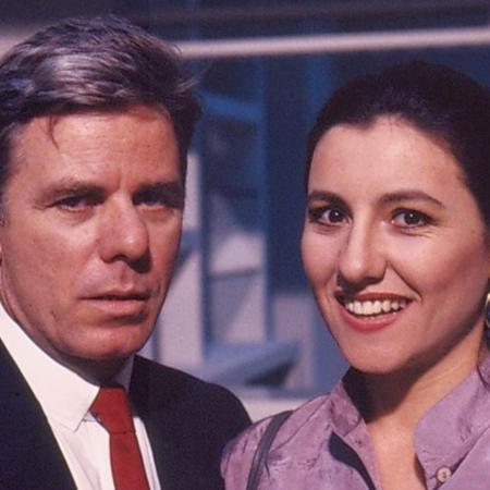 Reginaldo Faria e Cássia Kis como Marco Aurélio e Leila em 'Vale Tudo' Reginaldo Faria e Cássia Kis como Marco Aurélio e Leila em 'Vale Tudo'