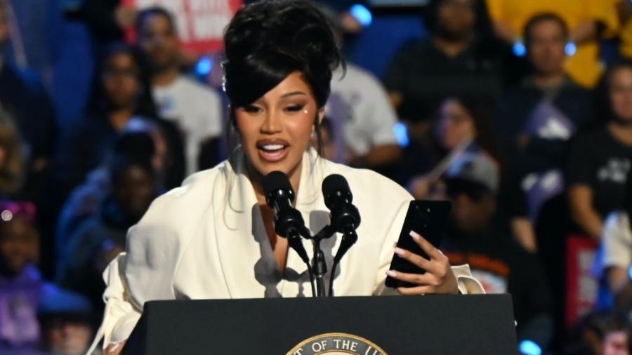 Cardi B, que participou de comício apoiando Kamala Harris, se disse decepcionada com o resultado da eleição