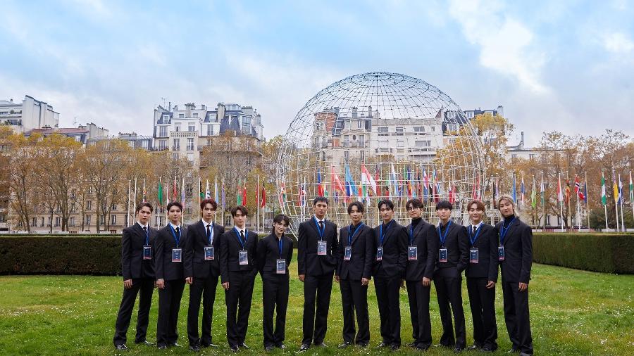 Seventeen no evento da UNESCO em 2023; agora eles serão embaixadores