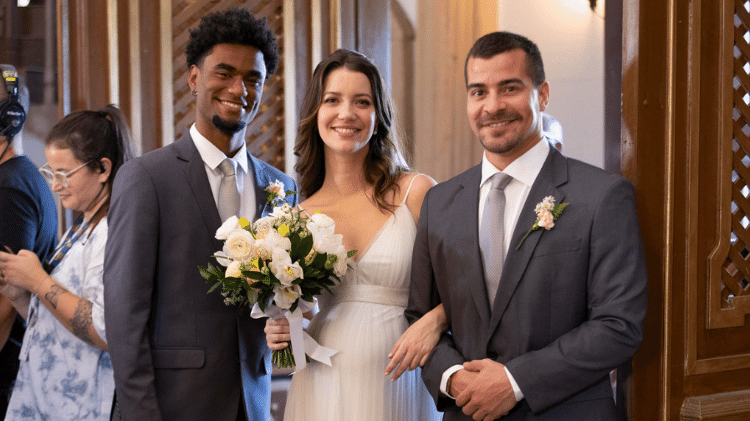 Vênus (Nathalia Dill), Plutão (Isacque Lopes) e Júpiter (Thiago Martins) em 'Família É Tudo'