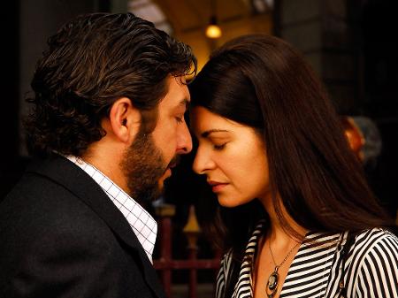 Irene (Soledad Villamil) e Espósito (Ricardo Darín) em cena de "O Segredo de Seus Olhos" - Divulgação