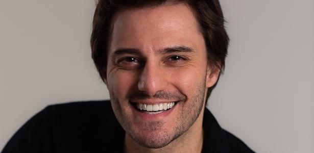 Amaury Jr - O ator Hugo Bonèmer vive Marcelo Rubens Paiva no teatro