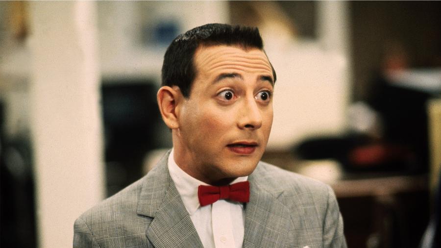 Paul Reubens interpretou Pee-Wee Herman em filme de Tim Burton - Divulgação