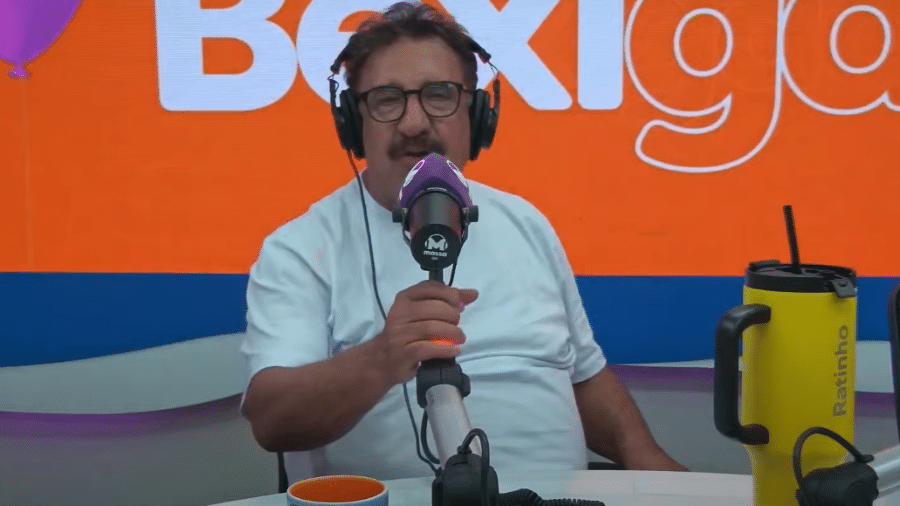 Ratinho reclama de novo horário no SBT Ratinho reclama de novo horário no SBT