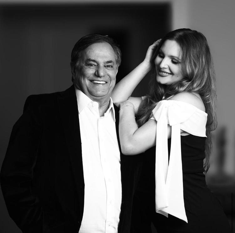 Ronnie Von e Sarah Zeffer Ronnie Von e Sarah Zeffer
