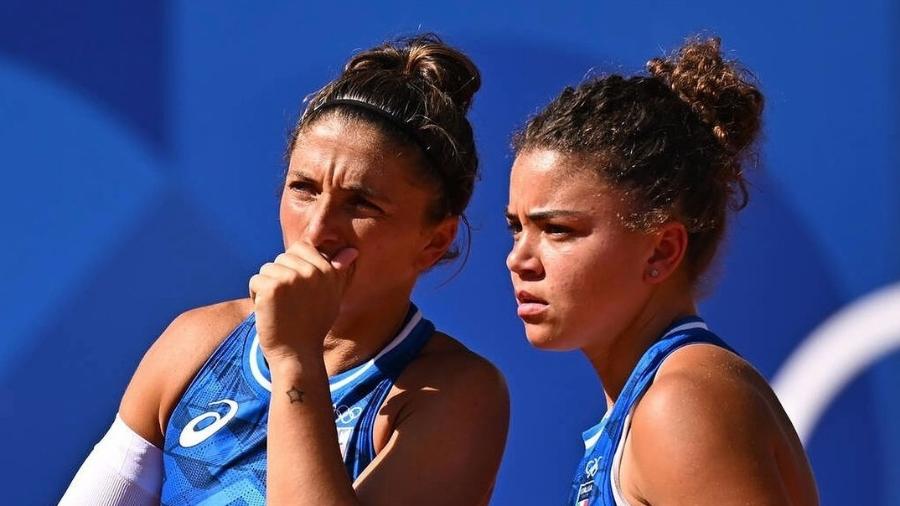 Sara Errani e Jasmine Paolini durante partida de tênis 