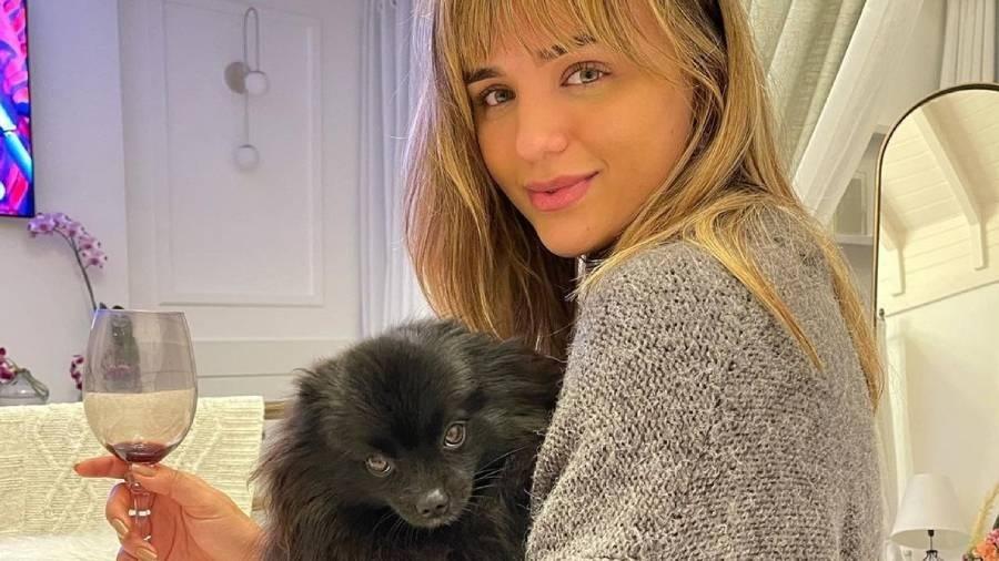 Rafa Kalimann com a cachorra Angel - Reprodução/Instagram