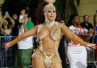 3 meses após dar à luz, Vivi Araújo desfila na abertura do Carnaval do RJ - ANDRÉ HORTA / BRAZIL NEWS