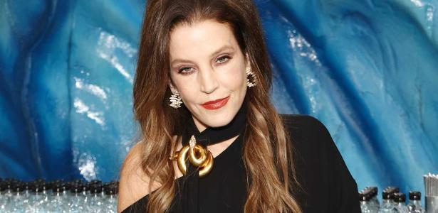 Livro De Mem Rias De Lisa Marie Presley Ser Lan Ado Em 2024 20 01   Lisa Marie Presley 1705605725206 V2 615x300 