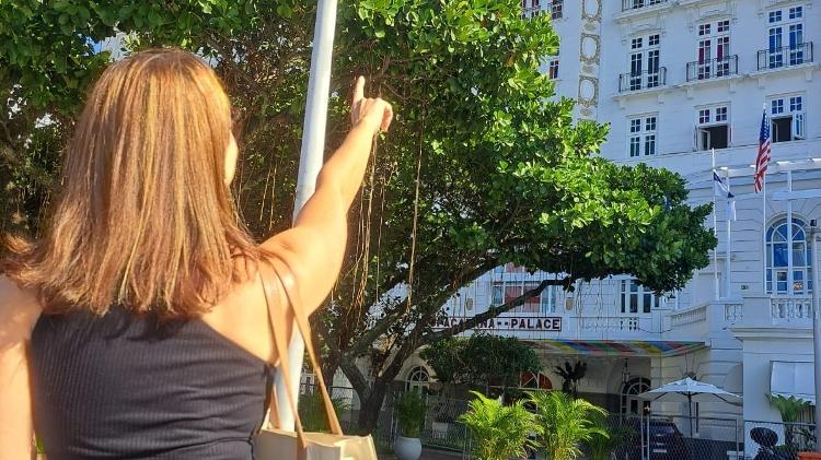 Fãs de Madonna fazem plantão no Copacabana Palace