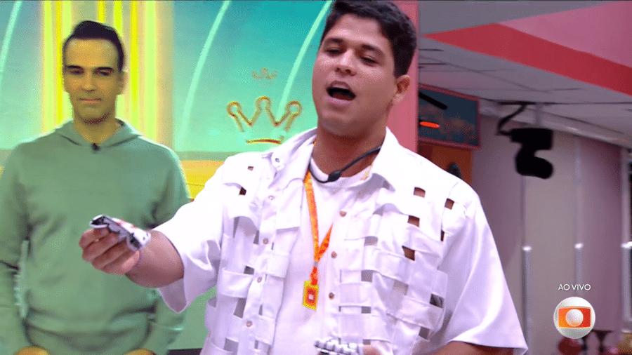 BBB 25: Guilherme distribui pulseiras de Na Mira do Líder - Reprodução/Globoplay