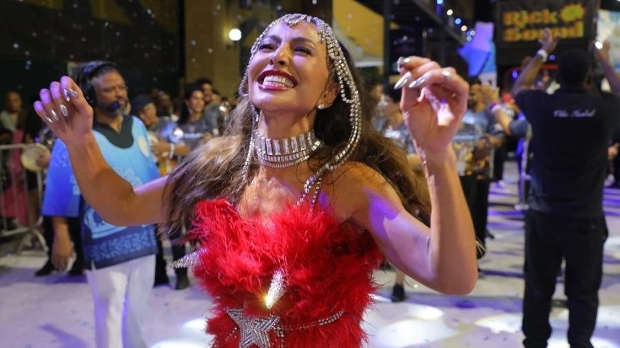 Sabrina Sato na festa do Dia do Samba de 2023