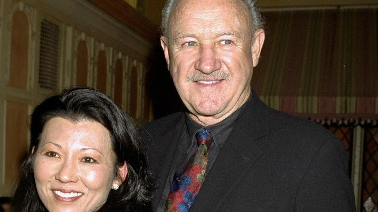 Gene Hackman e Betsy Arakawa em 2000 Gene Hackman e Betsy Arakawa em 2000