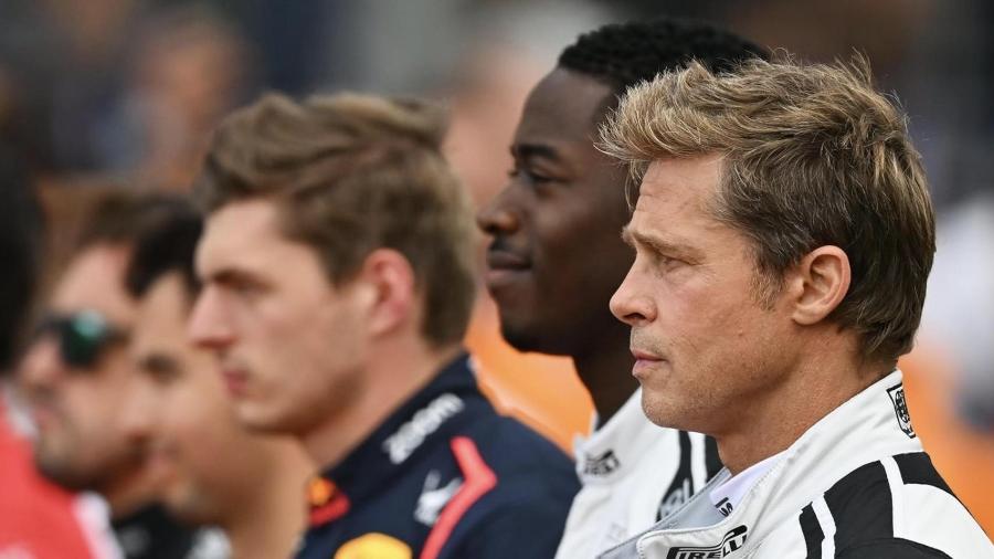 Brad Pitt e Damson Idris junto ao grid real da Fórmula 1 em "F1:O Filme" Brad Pitt e Damson Idris junto ao grid real da Fórmula 1 em "F1:O Filme"