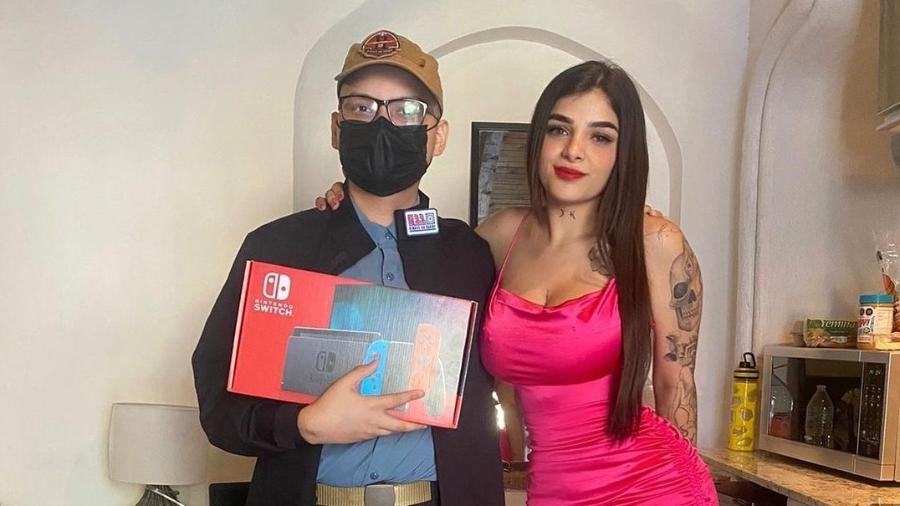 Estrela no OnlyFans, Karely Ruiz pagou a quimioterapia de um adolescente de 17 anos - Reprodução/Instagram