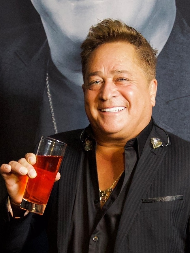 o-cantor-leonardo-