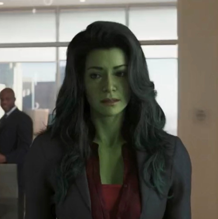 She Hulk but it's Fiona from Shrek 