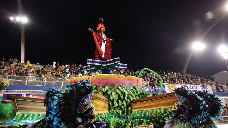 Império de Casa Verde teve homenagem ao Pará em enredo sobre Fafá de Belém