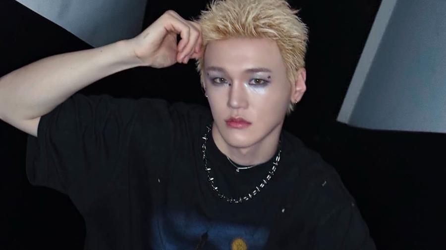 Bain, idol do grupo JUST B, contou aos fãs que é gay Bain, idol do grupo JUST B, contou aos fãs que é gay