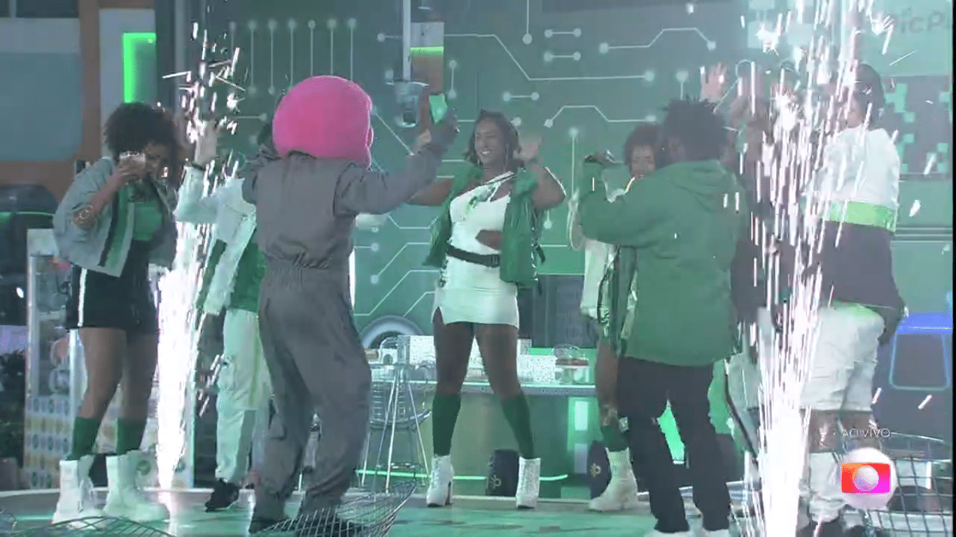 BBB 22: Boninho baila con personas atrapadas durante una fiesta - clon / Globoplay