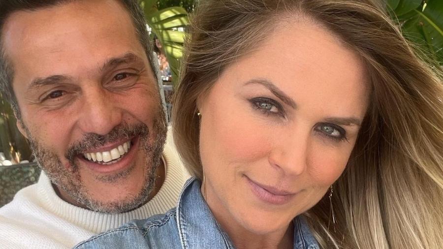 Susana Werner, 45, e o ex-goleiro Julio Cesar, 43, reataram o casamento - Reprodução/Instagram