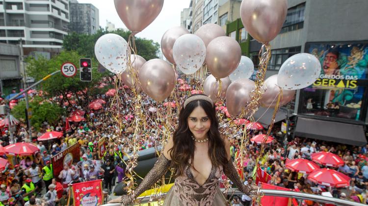 Alessandra Negrini no Acadêmicos do Baixo Augusta, em São Paulo