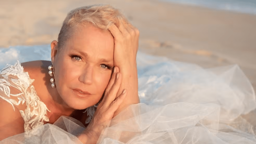 Xuxa teve ilha onde 'Mania de Você' foi gravada