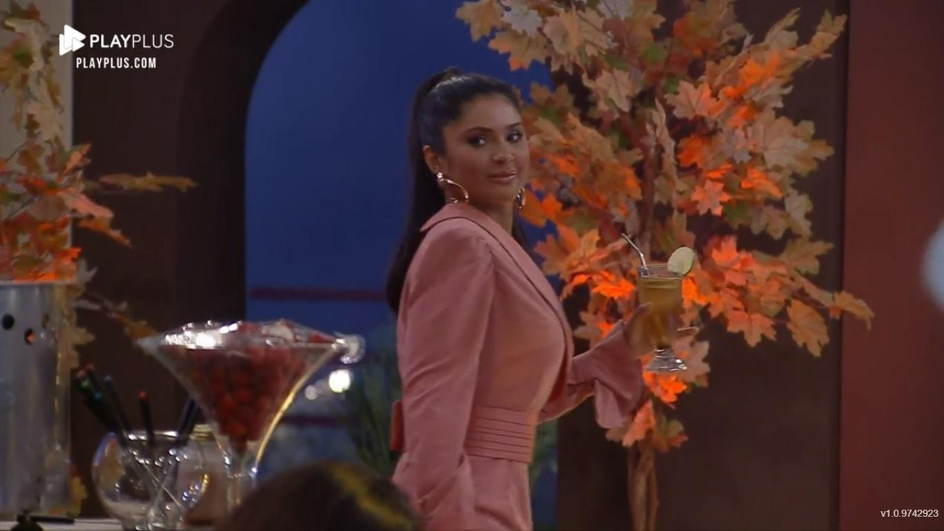 A Fazenda 2021: Mileide Mihaile curtindo a festa 'Chocolate' - Reprodução/Playplus