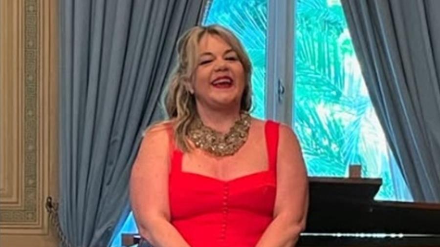 Gabriella Di Laccio: cantora brasileira receberá mesma honraria de Adele Gabriella Di Laccio: cantora brasileira receberá mesma honraria de Adele
