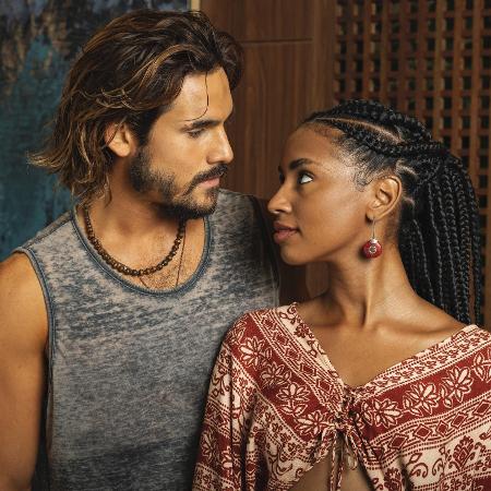 Rudá (Nicolas Prattes) e Viola (Gabz) em 'Mania de Você': casal não teve a torcida do público Rudá (Nicolas Prattes) e Viola (Gabz) em 'Mania de Você': casal não teve a torcida do público