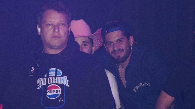 Zé Felipe assistindo show de Ana Castela Zé Felipe assistindo show de Ana Castela