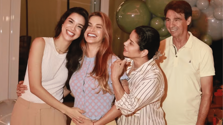 Fãs suspeitam que Andressa Suita esteja grávida Fãs suspeitam que Andressa Suita esteja grávida