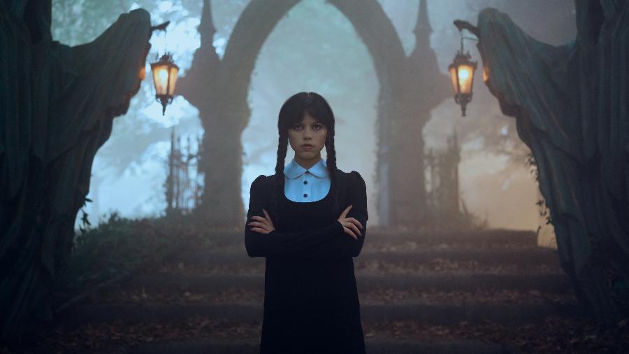 Wandinha, vivida por Jenna Ortega Wandinha, vivida por Jenna Ortega