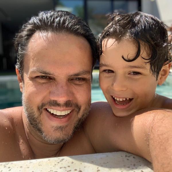 Vinícius Valverde e o filho, João, 6 anos