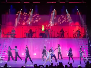 Espetáculo "Rita Lee - Uma Autobiografia Musical" abre sessões extras