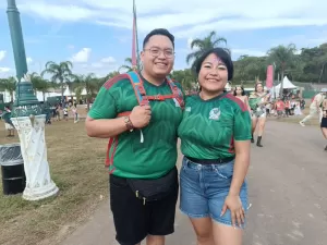 Casal mexicano viaja por 9 horas e gasta R$ 10 mil para curtir Tomorrowland