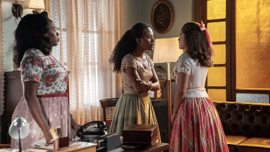 Vera (Tatiana Tiburcio), Beatriz (Duda Santos) e Bia (Maisa) em 'Garota do Momento'