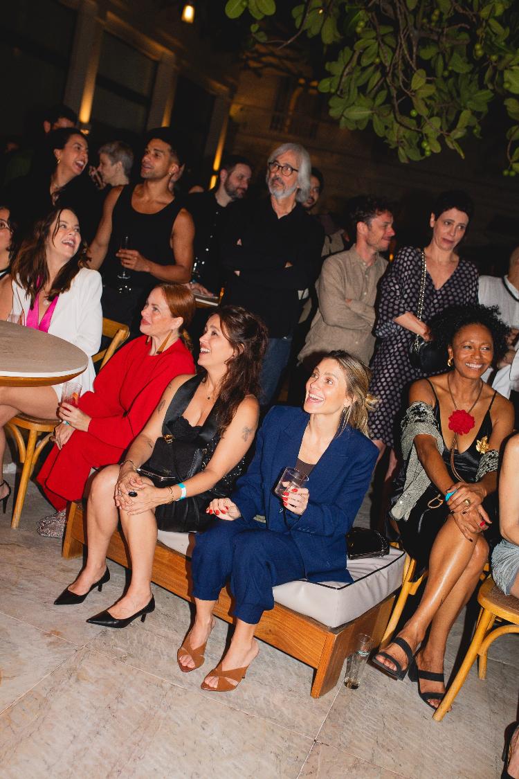 Elenco na festa de "Vale Tudo" (Globo) no Copacabana Palace Elenco na festa de "Vale Tudo" (Globo) no Copacabana Palace