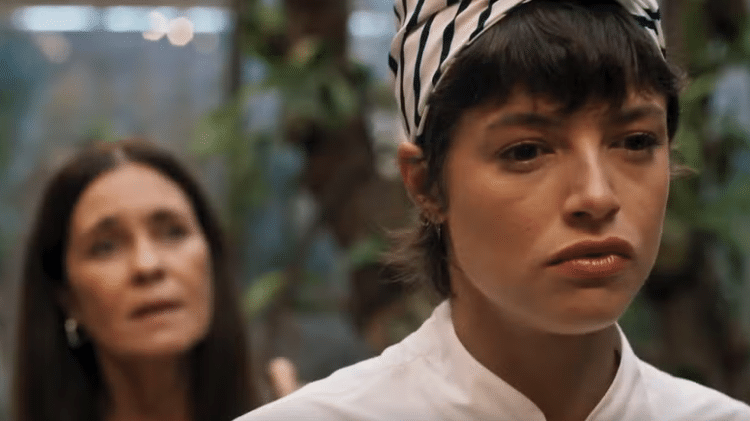 Mércia (Adriana Esteves) e Luma (Agatha Moreira) em 'Mania de Você' Mércia (Adriana Esteves) e Luma (Agatha Moreira) em 'Mania de Você'