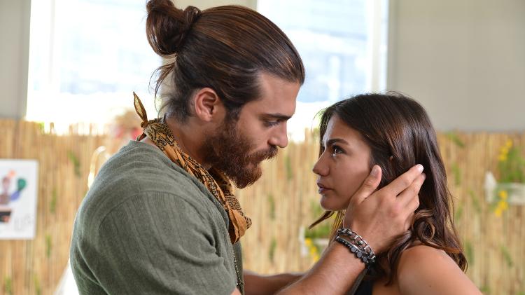 Can (Can Yaman) e (Demet Özdemir) em 'A Sonhadora'