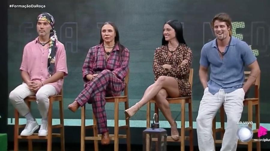 A Fazenda 2024: Fernando, Yoná, Rayane e Matheus estão na 4ª roça A Fazenda 2024: Fernando, Yoná, Rayane e Matheus estão na 4ª roça